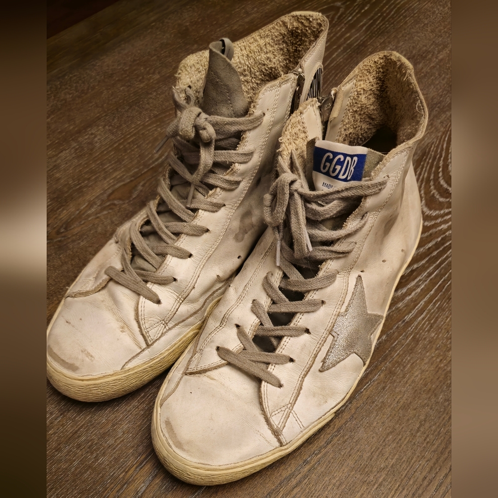 Golden Goose Sneakers – Lightly Worn – Women’s 11.5 / Men’s 10 – Unisex